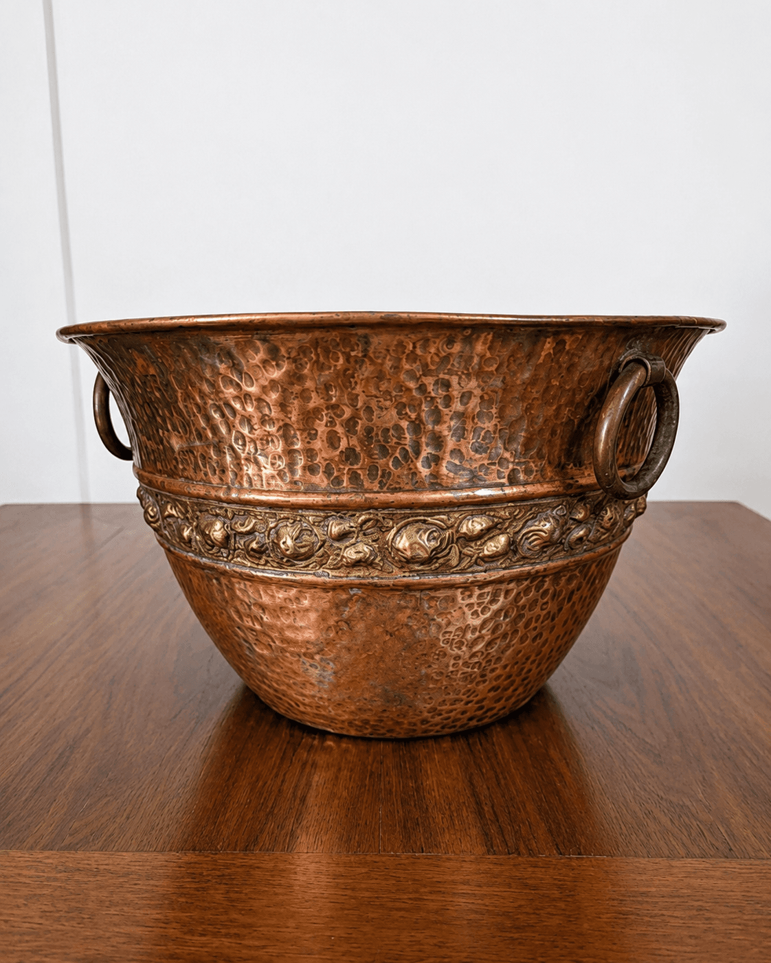 Vaso de Cobre com Faixa de Latão Repuxado
